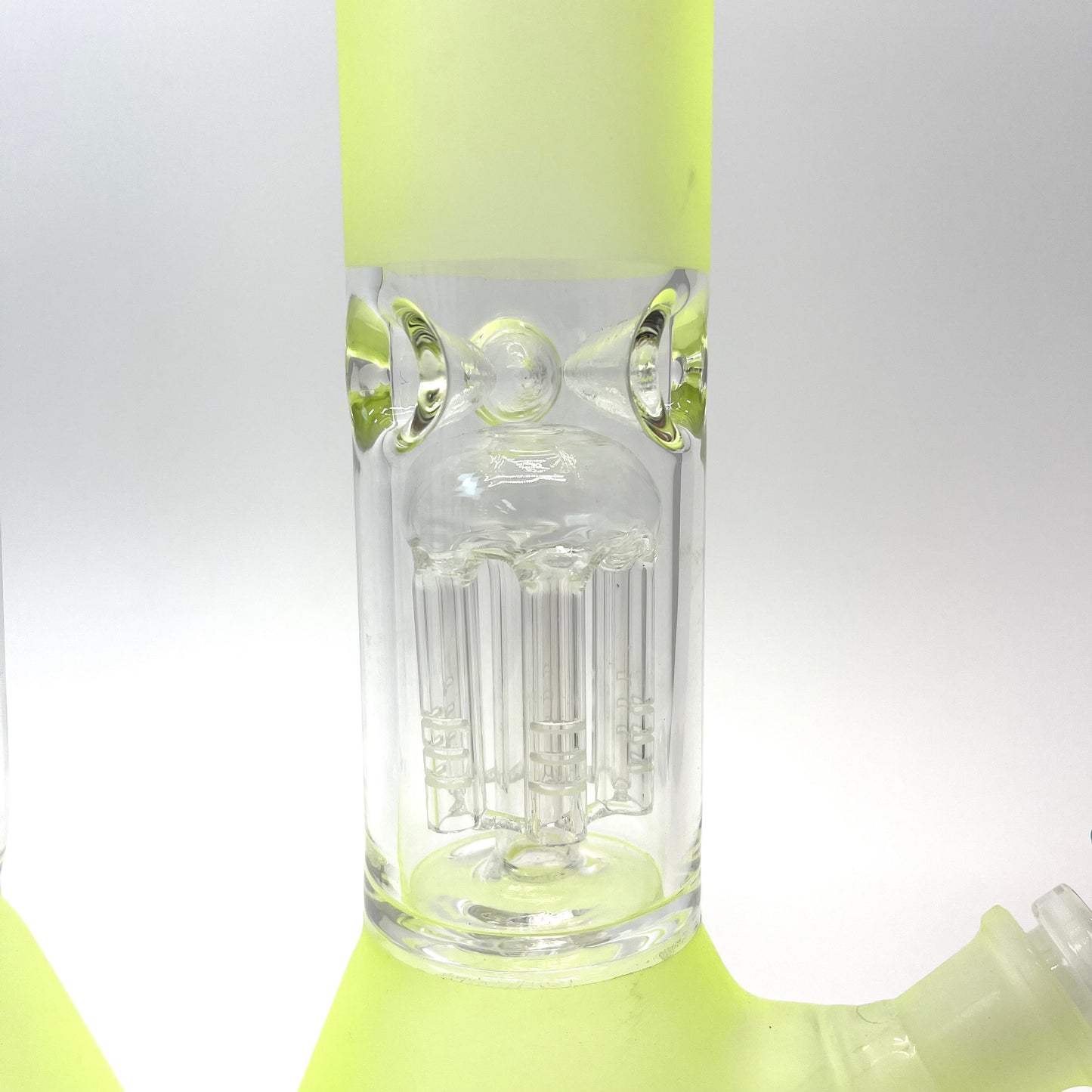 Weedo Medium Glass Bongs (27cm)(Special Edition Only 1 In Stock)